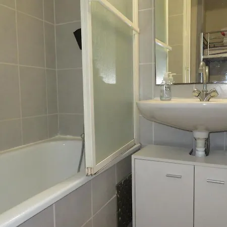 Studio Sete, 1 Piece, 3 Personnes - Fr-1-338-510 Apartment