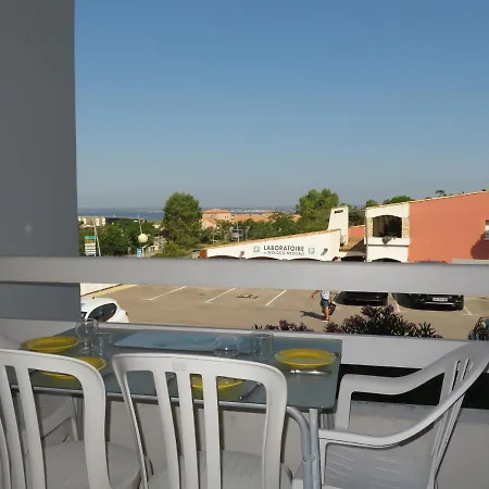 Studio Sete, 1 Piece, 3 Personnes - Fr-1-338-510 Apartment Sète